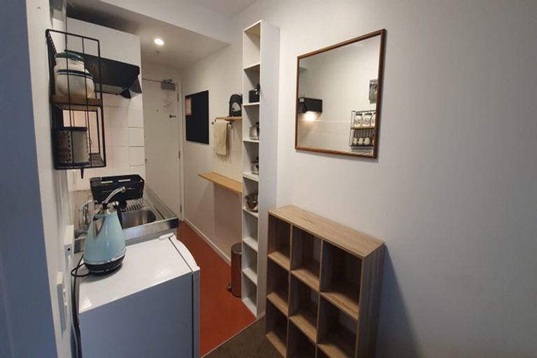 Photo of property in Viccentral, 169 The Terrace, Wellington Central, Wellington, 6011