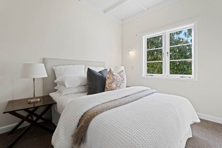 Photo of property in 21 Waiatarua Road, Remuera, Auckland, 1050