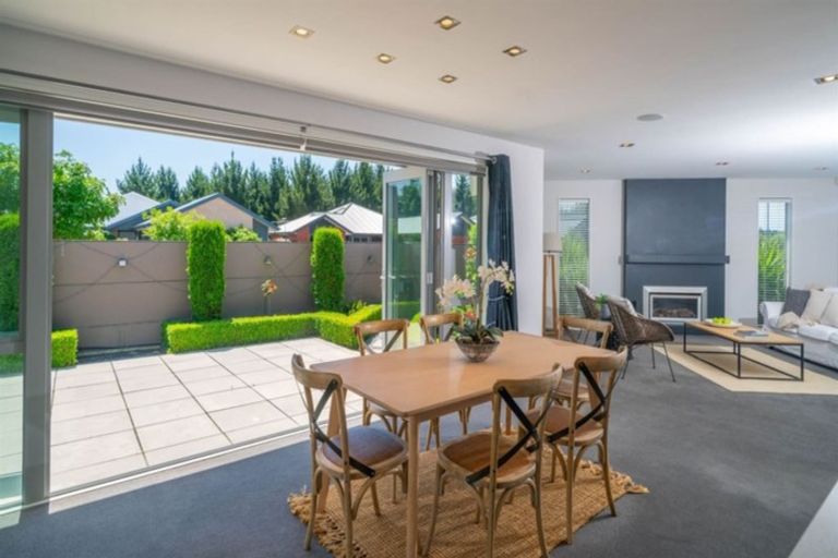 Photo of property in 5 Reka Street, Parklands, Christchurch, 8083