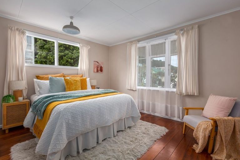 Photo of property in 12 Herald Street, Berhampore, Wellington, 6023