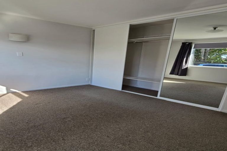 Photo of property in 2/4 Glasgow Street, St Andrews, Hamilton, 3200