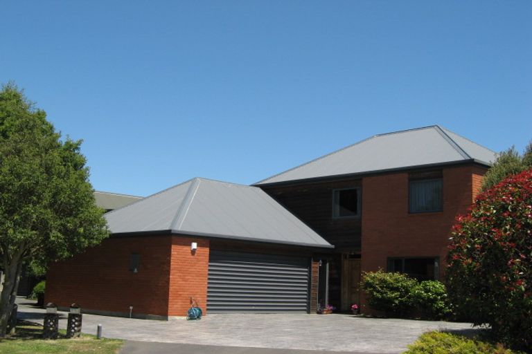 Photo of property in 29 Greystoke Lane, Avonhead, Christchurch, 8042