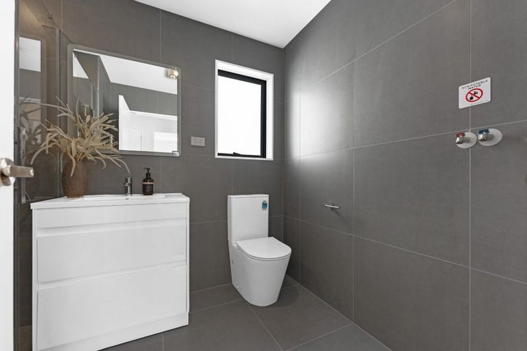 Photo of property in 9 Greenbrier Street, Westgate, 0814