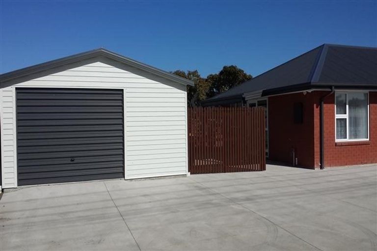 Photo of property in 222 Mairehau Road, Burwood, Christchurch, 8083