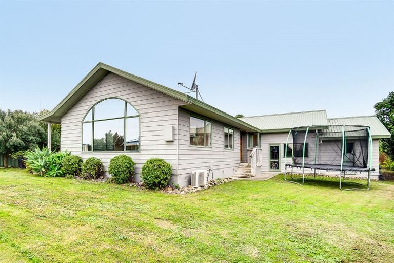 Photo of property in 14 Gill Road, Bay View, Napier, 4104