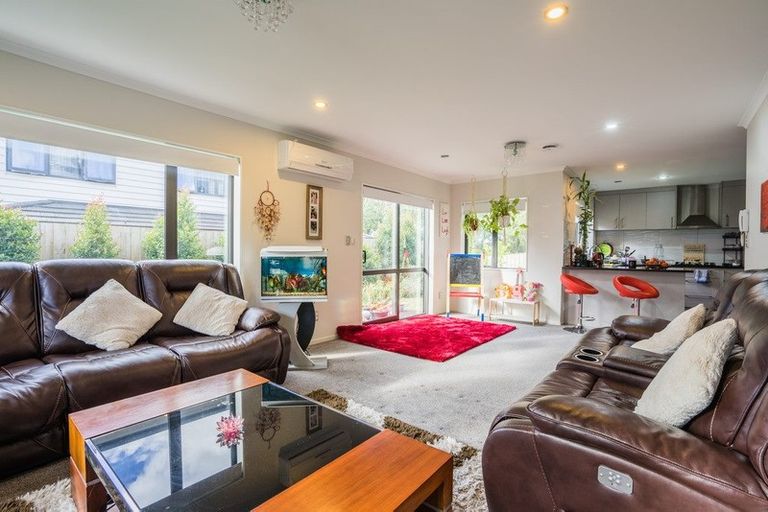Photo of property in 5 Te Hiko Way, Mangere, Auckland, 2022