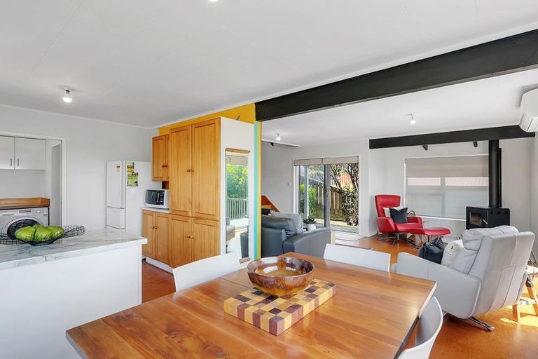 Photo of property in 14 Tikati View, Titahi Bay, Porirua, 5022