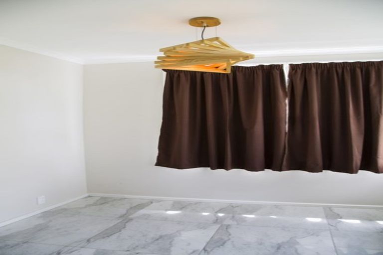 Photo of property in 104a Lake Road, Belmont, Auckland, 0622