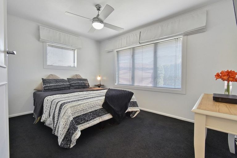 Photo of property in 13 Omana Road, Papatoetoe, Auckland, 2025