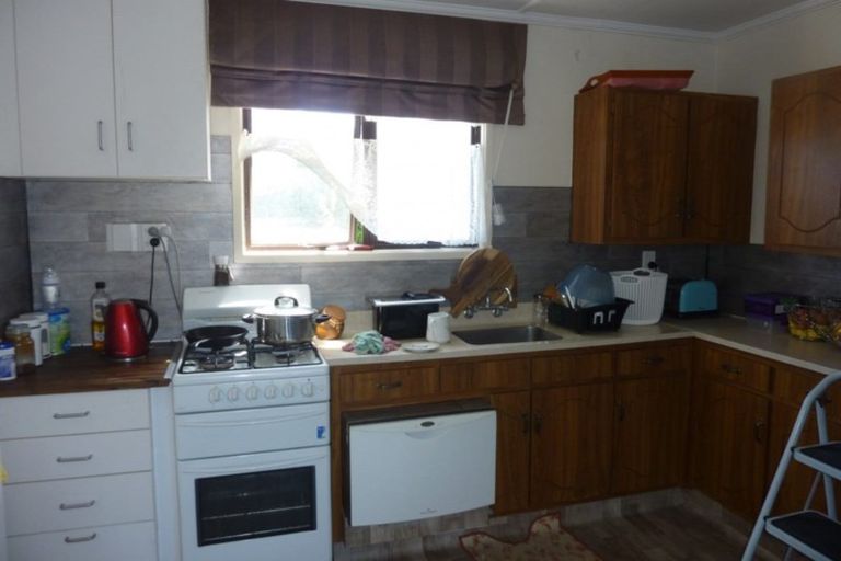 Photo of property in 13 Caplen Street, Hawera, 4610