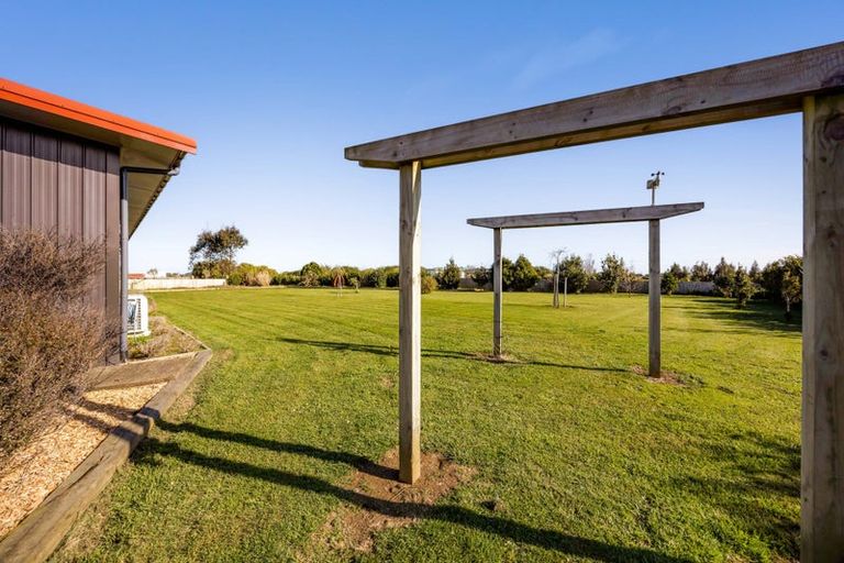 Photo of property in 280 Austin Road, Normanby, Hawera, 4673