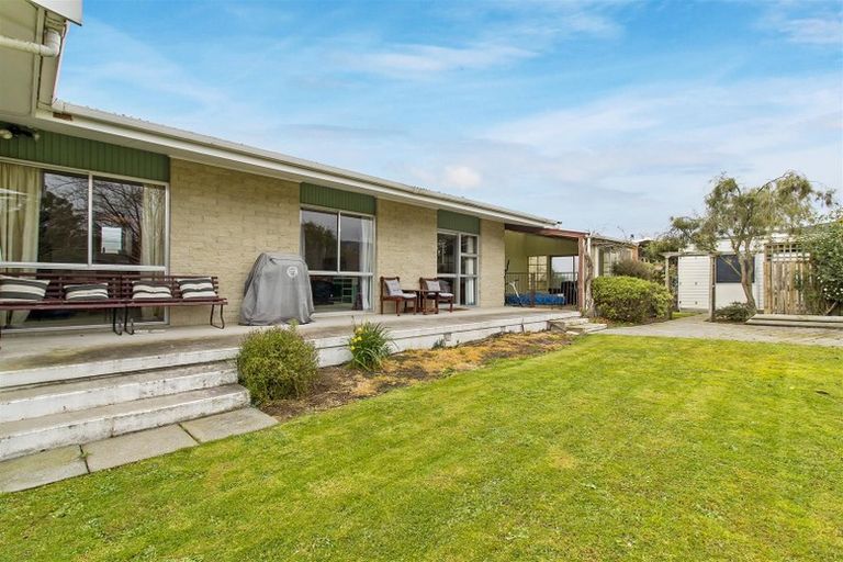 Photo of property in 11 Andrew Street, Waimate, 7924