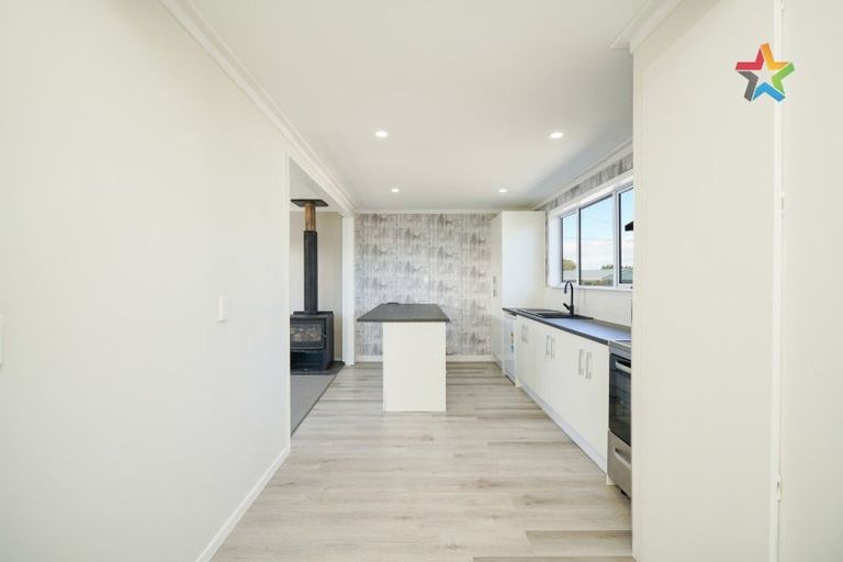 Photo of property in 43 Severn Street, Clifton, Invercargill, 9812