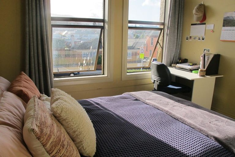 Photo of property in 1 Howe Street, North Dunedin, Dunedin, 9016