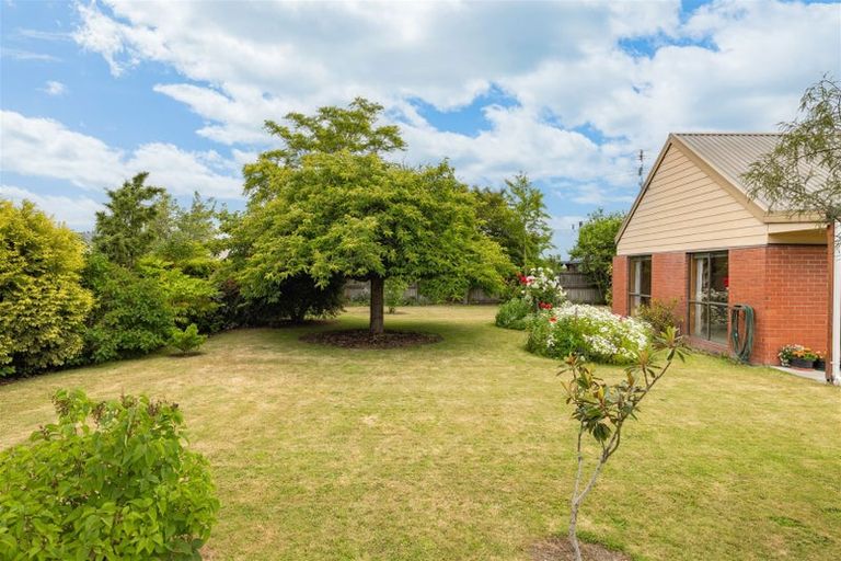 Photo of property in 18 Nepal Place, Burnside, Christchurch, 8053