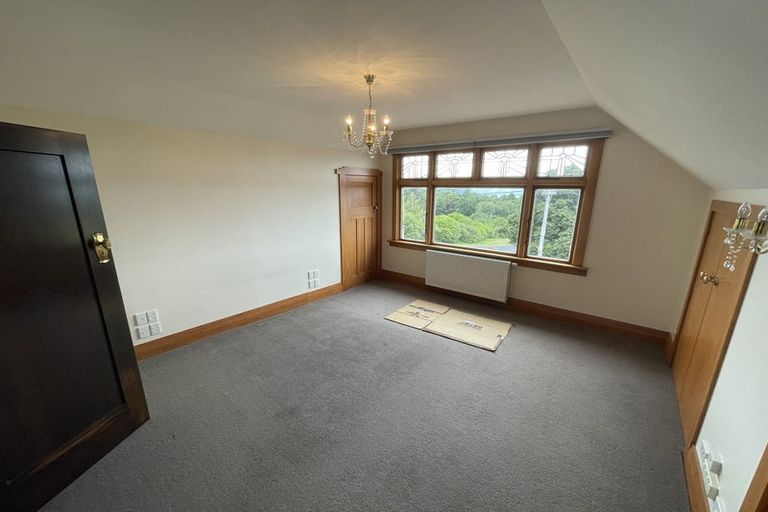 Photo of property in 1 Ross Street, Roslyn, Dunedin, 9011