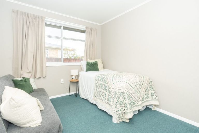 Photo of property in 59 Sandwich Road, St Andrews, Hamilton, 3200