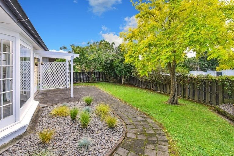 Photo of property in 1a Everglade Drive, Goodwood Heights, Auckland, 2105