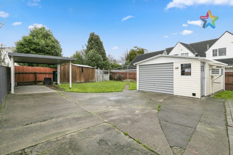 Photo of property in 50 Holdsworth Avenue, Trentham, Upper Hutt, 5018