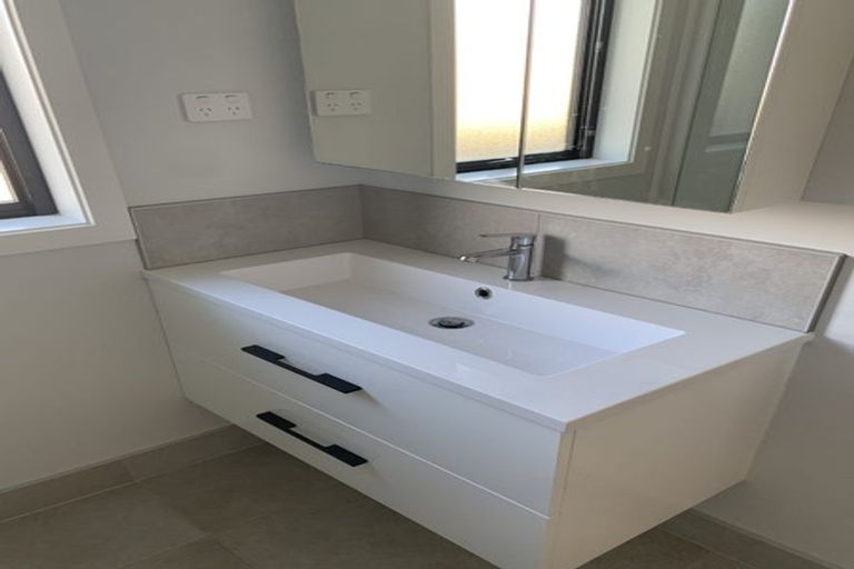 Photo of property in 18 Paiaka Place, Rototuna North, Hamilton, 3210