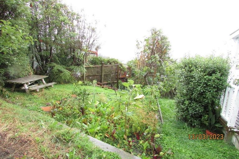 Photo of property in 17 Rawhiti Street, Diamond Harbour, 8972