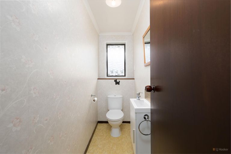 Photo of property in 197 Queen Street, Waimate, 7924