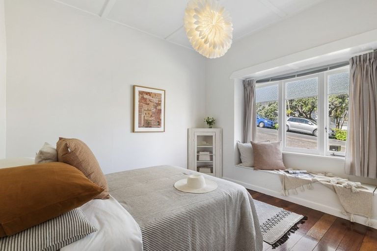 Photo of property in 9 Huia Street, Devonport, Auckland, 0624