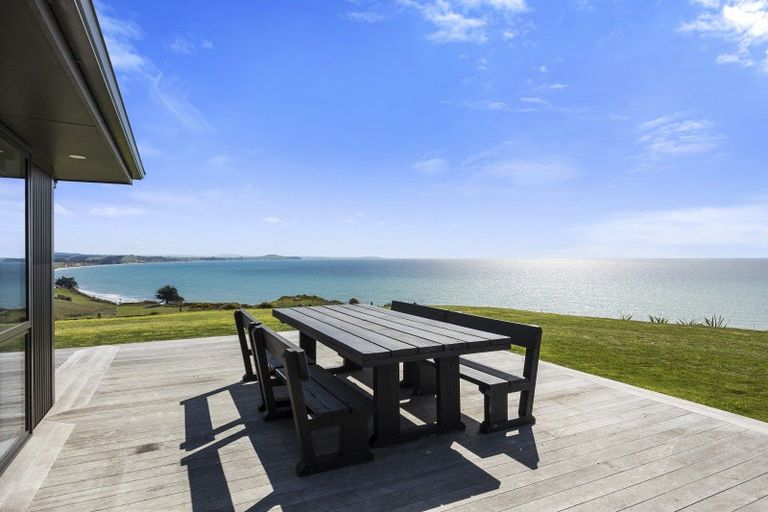 Photo of property in 30b Moeraki Boulders Road, Moeraki, Palmerston, 9482