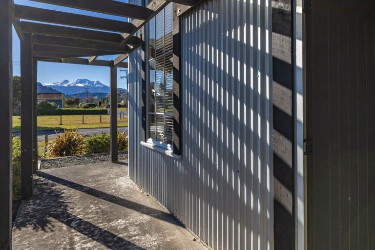 Photo of property in 16b Tay Street, Ohakune, 4625