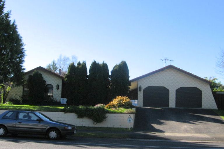 Photo of property in 124 Totara Drive, Pukete, Hamilton, 3200