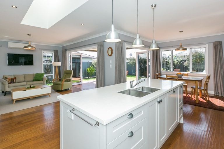 Photo of property in 7 Drake Crescent, Awatoto, Napier, 4110