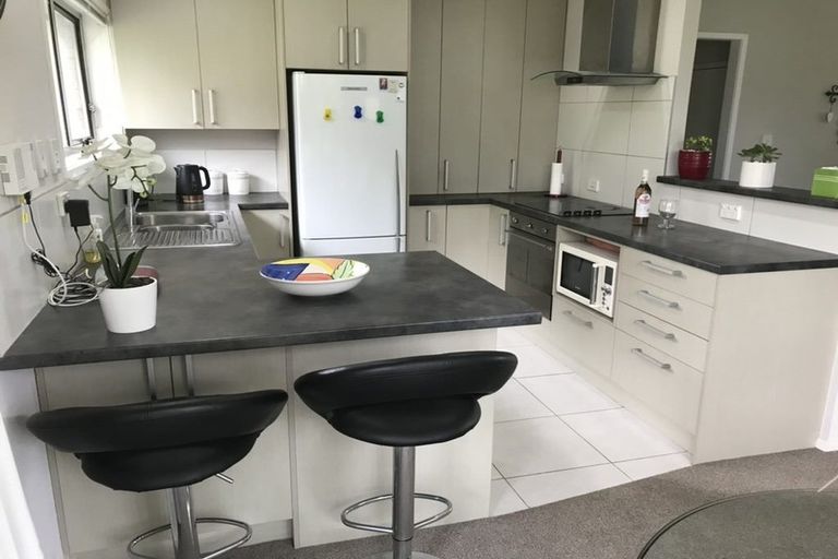 Photo of property in 1 Riverlea Avenue, Pakuranga, Auckland, 2010