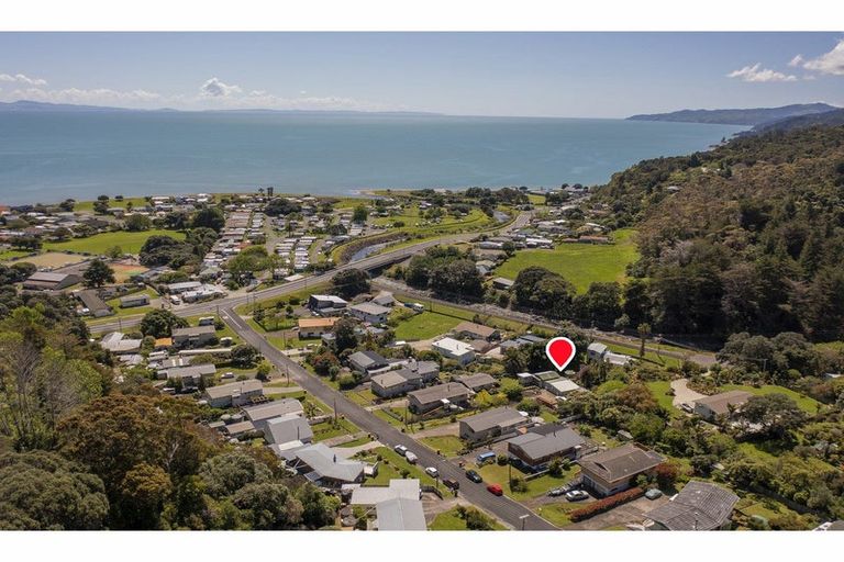 Photo of property in 13 Firth View Road, Te Puru, Thames, 3575