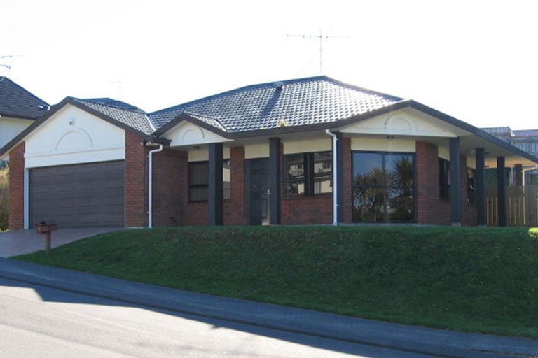 Photo of property in 12 Ring Lane, Paparangi, Wellington, 6037