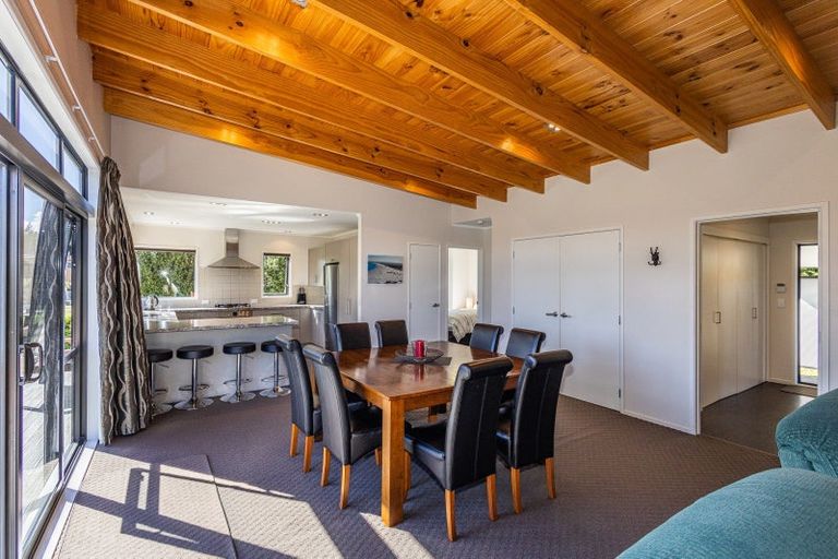 Photo of property in 18 Snowmass Drive, Ohakune, 4625