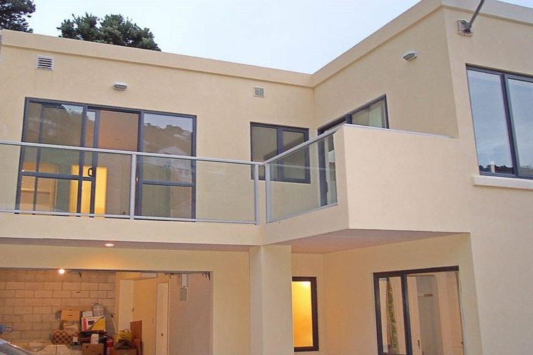 Photo of property in 84a Evans Bay Parade, Roseneath, Wellington, 6021