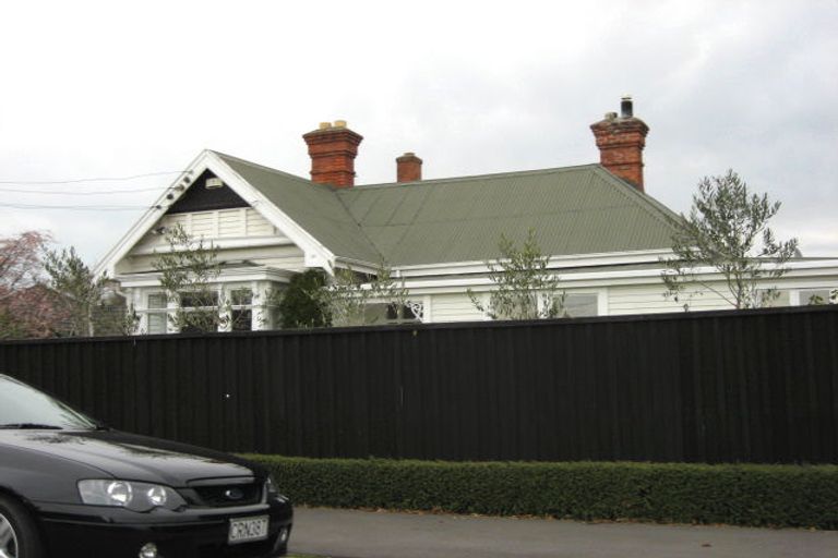 Photo of property in 121 Bristol Street, St Albans, Christchurch, 8014
