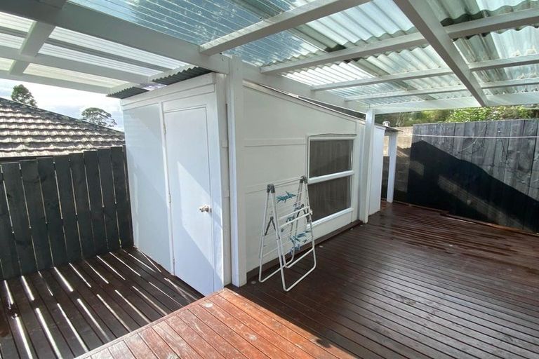 Photo of property in 30a Leo Street, Glen Eden, Auckland, 0602