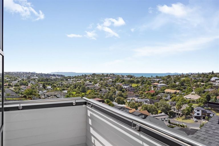 Photo of property in 85a Bayside Drive, Browns Bay, Auckland, 0630