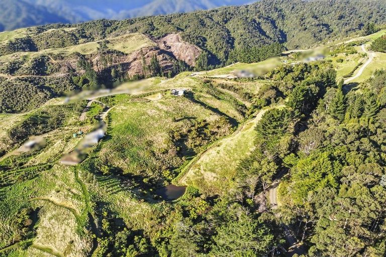 Photo of property in 409 Akatarawa Road, Reikorangi, 5391