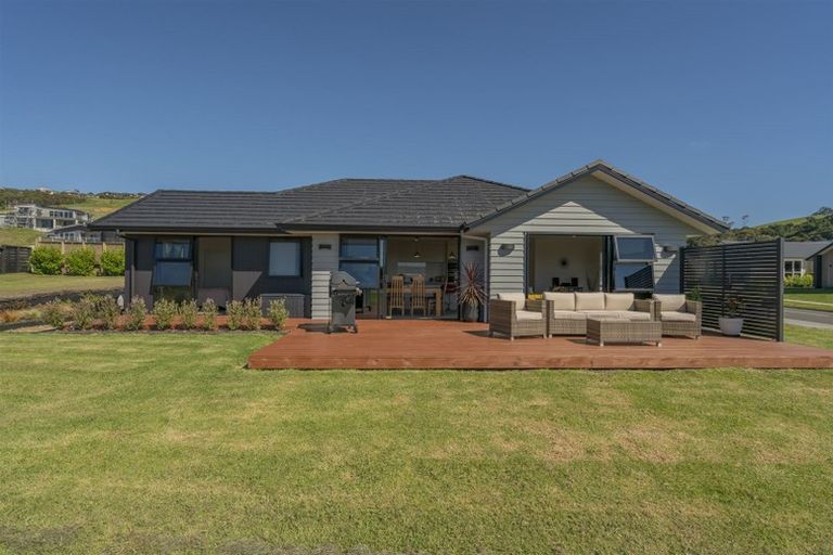 Photo of property in 11 Powhiri Place, Wharekaho, Whitianga, 3510