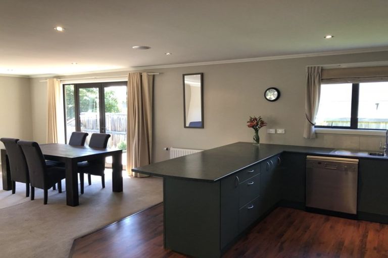 Photo of property in 28 Quill Street, Lake Hayes, Queenstown, 9304