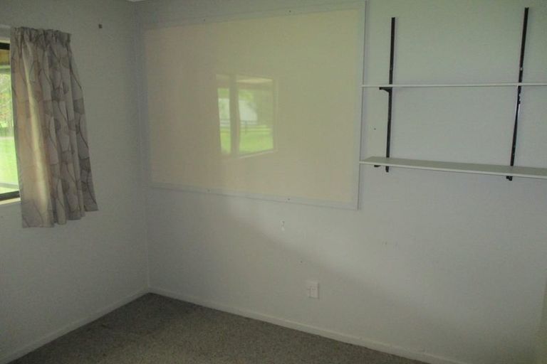 Photo of property in 370 Arapaepae Road, Levin, 5571