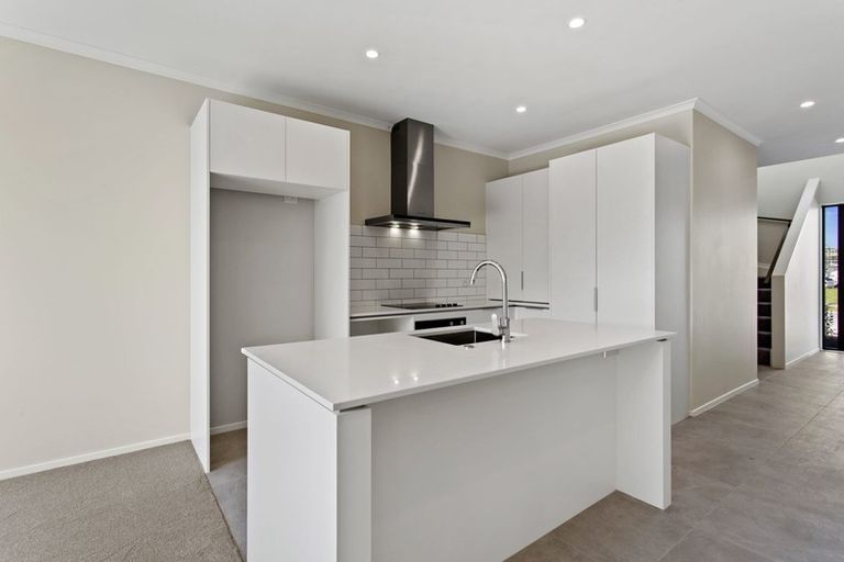 Photo of property in 71 Kopuru Road, Whenuapai, Auckland, 0618