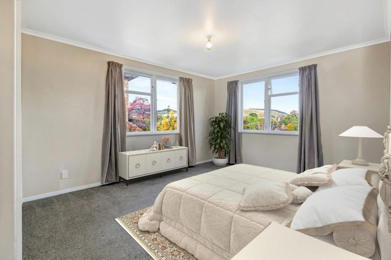 Photo of property in 48 Hereford Street, Cannons Creek, Porirua, 5024