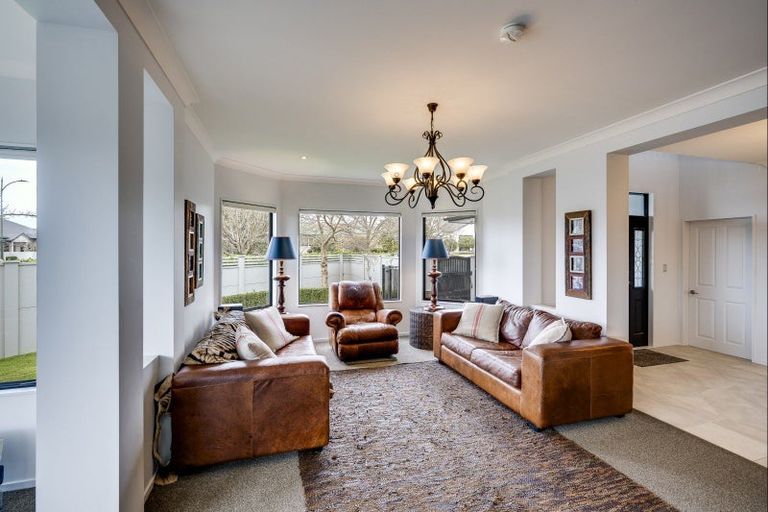 Photo of property in 2 The Croft, Havelock North, 4130