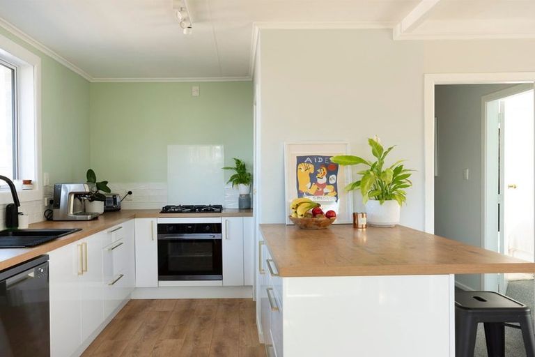 Photo of property in 1/111 King Street, Taradale, Napier, 4112