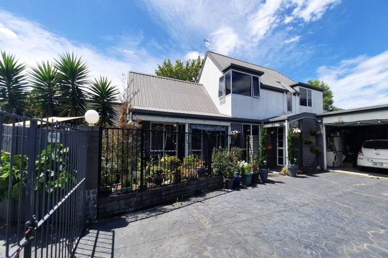 Photo of property in 44 Centaurus Road, Cashmere, Christchurch, 8022