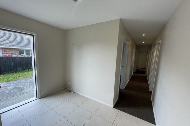 Photo of property in 7 Gladson Avenue, Sockburn, Christchurch, 8042