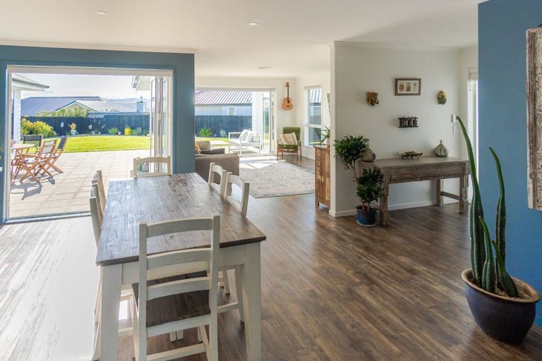 Photo of property in 4 Korokia Way, Richmond Heights, Taupo, 3330